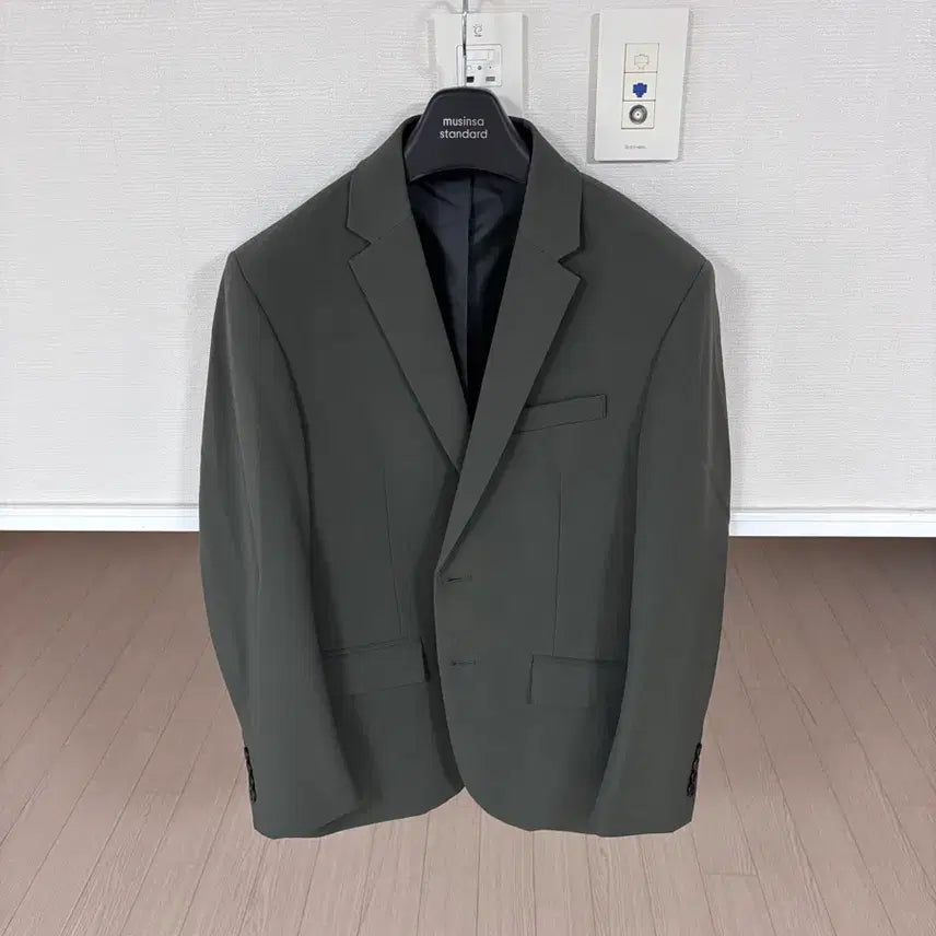 [BUNJANG] Musinsa Standard Lightweight Blazer Dusty Khaki L / L 무신사스탠다드 라이트웨이트 블레이저 더스티 카키