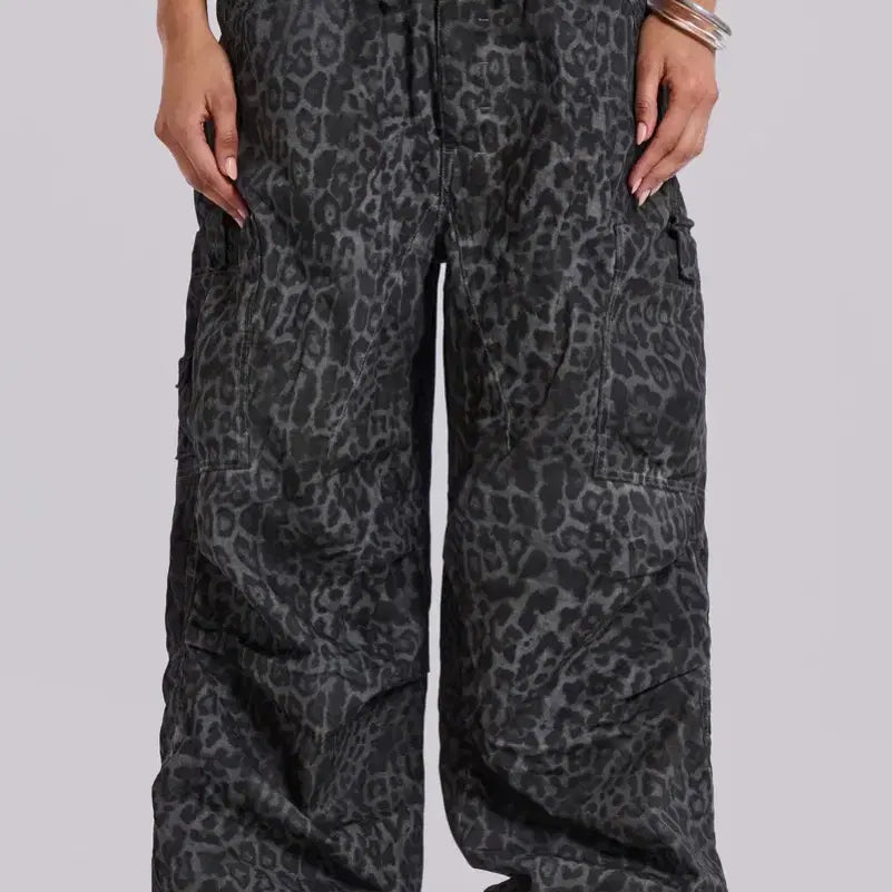 [BUNJANG] Jaded London Charcoal Leopard Parachute Pants / 제이디드런던 레오파드 파라슈트 팬츠 차콜 새상품
