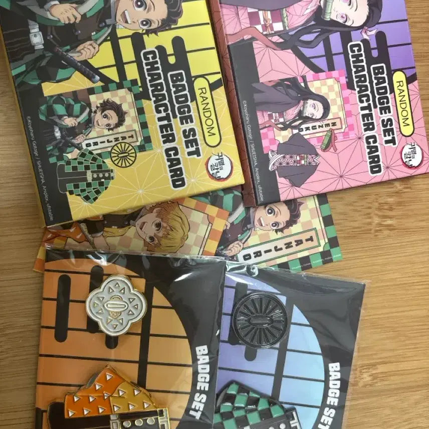 [BUNJANG] Demon Slayer Tanjiro & Zenitsu Uniform Badge Bundle Set / 탄지로2탄, 젠이츠1탄 대원복 뱃지 일괄 판매합니다(최저가)