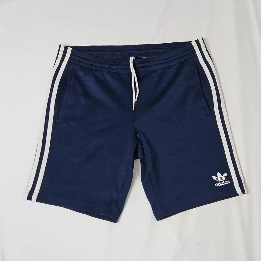 [BUNJANG] Adidas 3-Stripes Bermuda Shorts / 아디다스 삼선 숏팬츠 버뮤다 반바지 폴리 기능성 스포츠 90 L