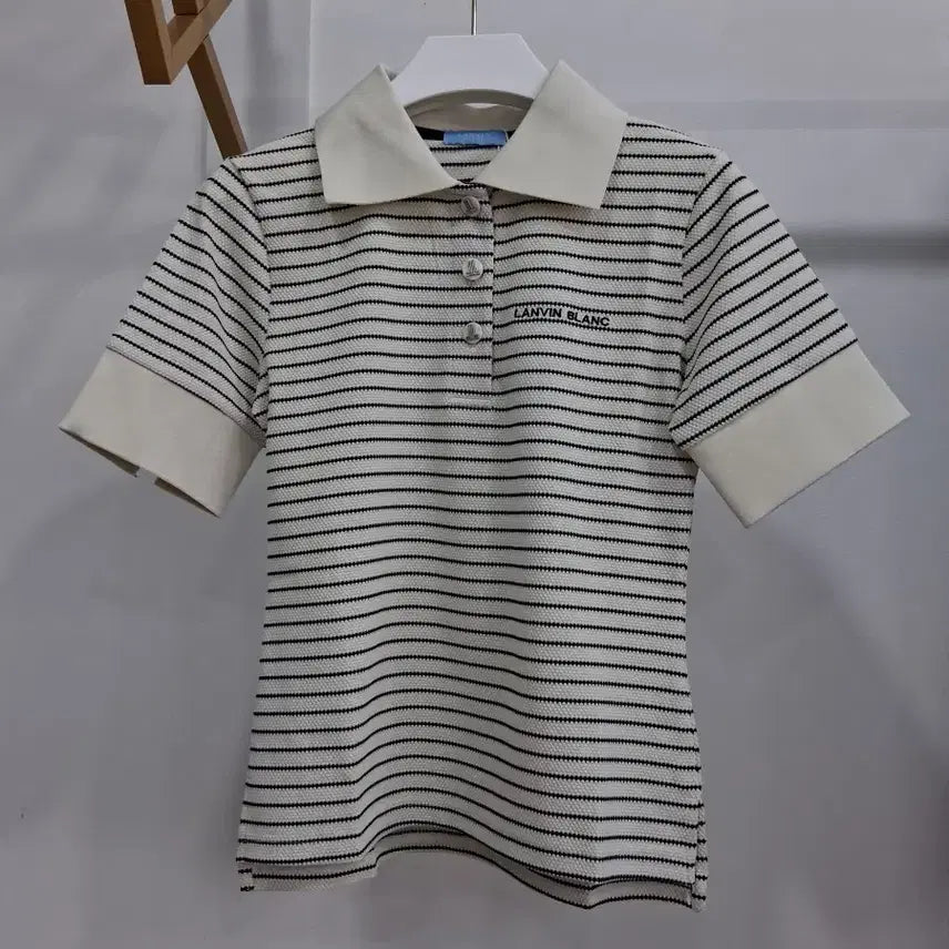 [BUNJANG] Women's Golf Stripe Short Sleeve Top Size 44 / 여성골프반팔 44사이즈