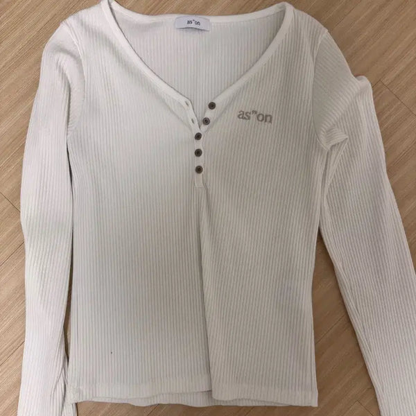 [BUNJANG] AZON WISH RIBBED BUTTON T / 애즈온 애즈온 위시 립배드 버튼 티 WISH RIBBED BUTTON T