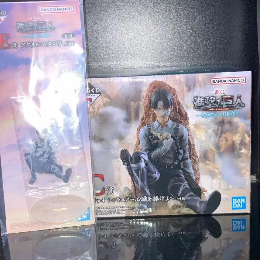 [BUNJANG] Attack on Titan Levi Ichiban Kuji Figure & Acrylic Stand - Unsealed / 미개봉/덤)진격의 거인 리바이 쿠지 피규어 c상+하위상아크릴 제일복권에렌