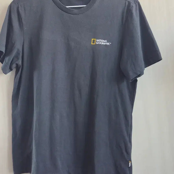 [BUNJANG] National Geographic Logo Short Sleeve T-Shirt / 내셔널지오그래픽 반팔