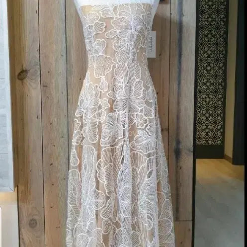 [BUNJANG] Imported Long Dress with Embroidery / 새상품 수입원피스 바로배송 55반