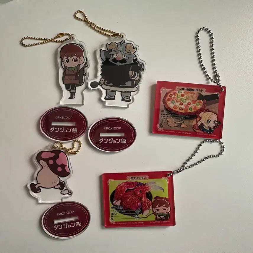 [BUNJANG] Dungeon Meshi Marcille / Chilchuck / Senshi / Walking Mushroom Acrylic Charm & Stand Bundle Set / 던전밥 마르실 칠책 센시 걷는버섯 아크릴키링 아크릴스탠드 일괄