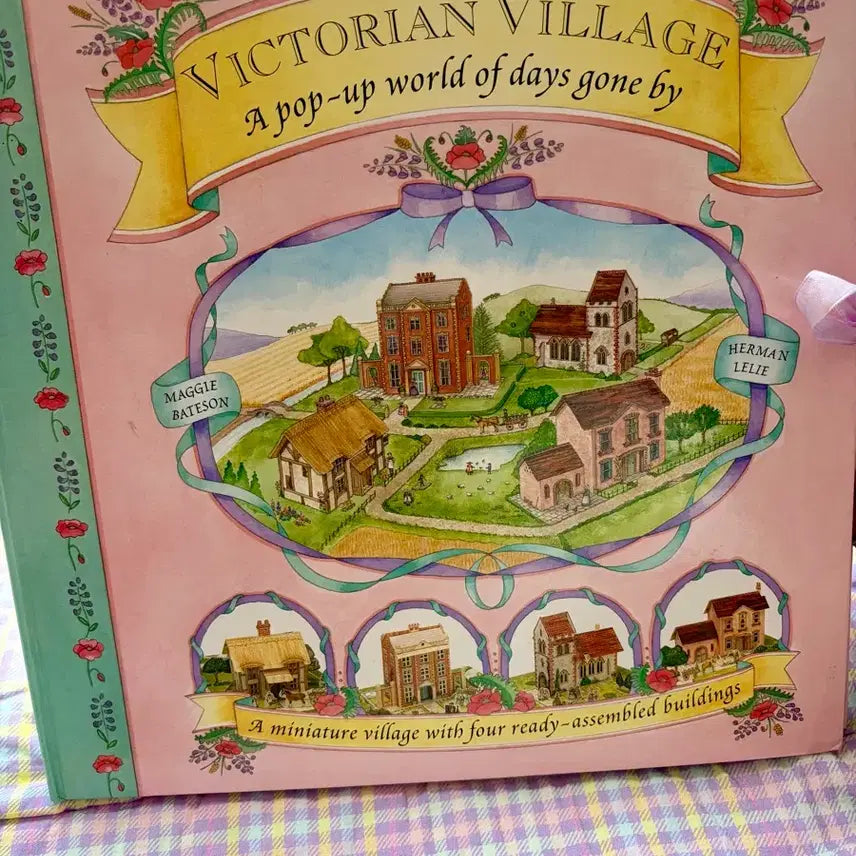 [BUNJANG] Vintage Victoria Village Pop-Up Book / (오늘까지 할인)빈티지 빅토리아 빌리지 팝업북