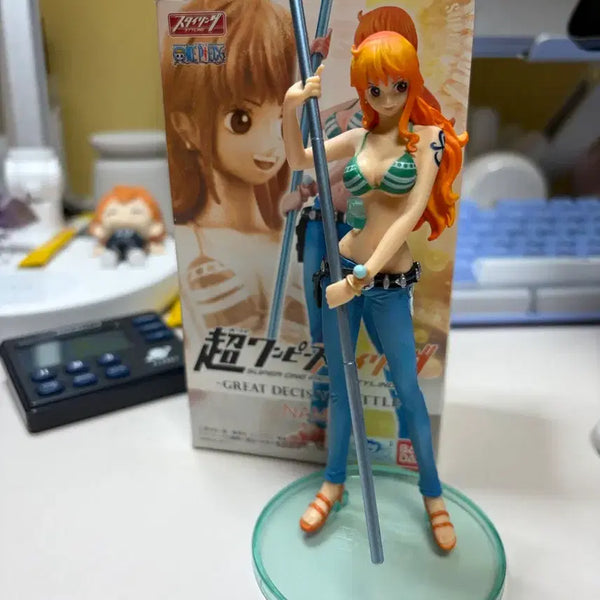 [BUNJANG] One Piece Nami Styling Figure with Ichiban Kuji Nami & Nojiko Keyring Bonus / 초원피스 스타일링 피규어 나미 (+ 이치방쿠지 나미 노지코 키링 덤)