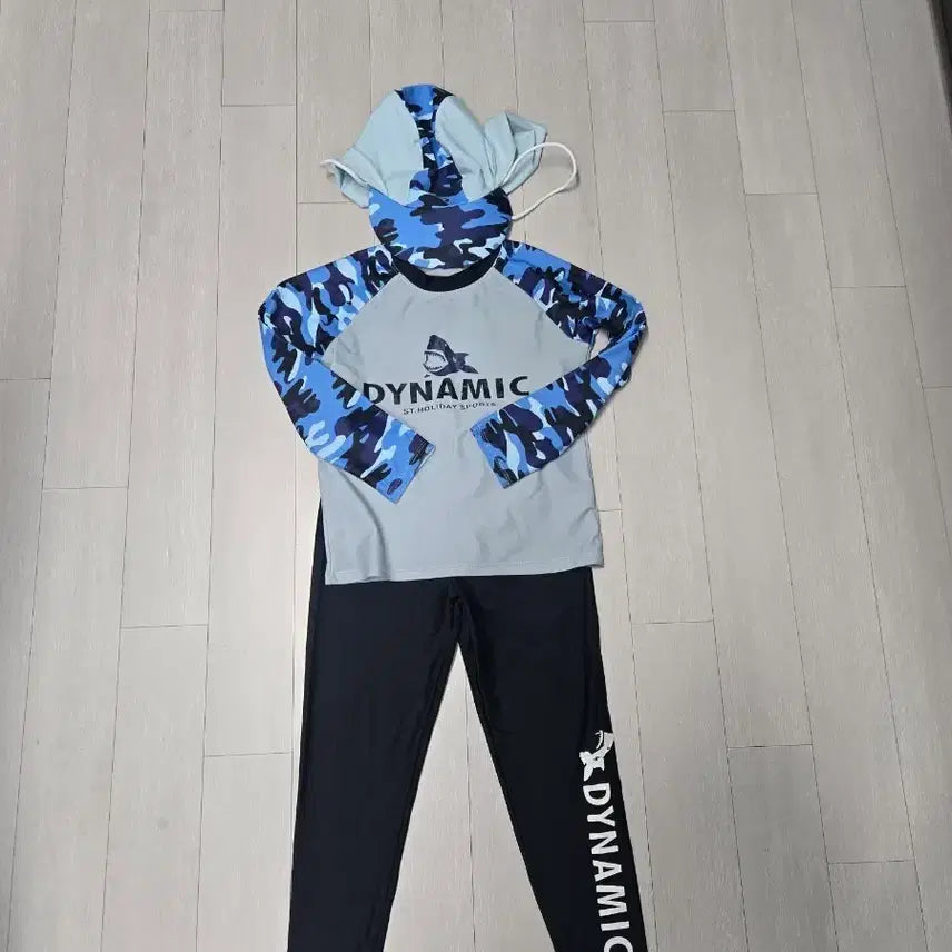 [BUNJANG] Kids Rash Guard Set - Size 7 / 키즈래쉬가드