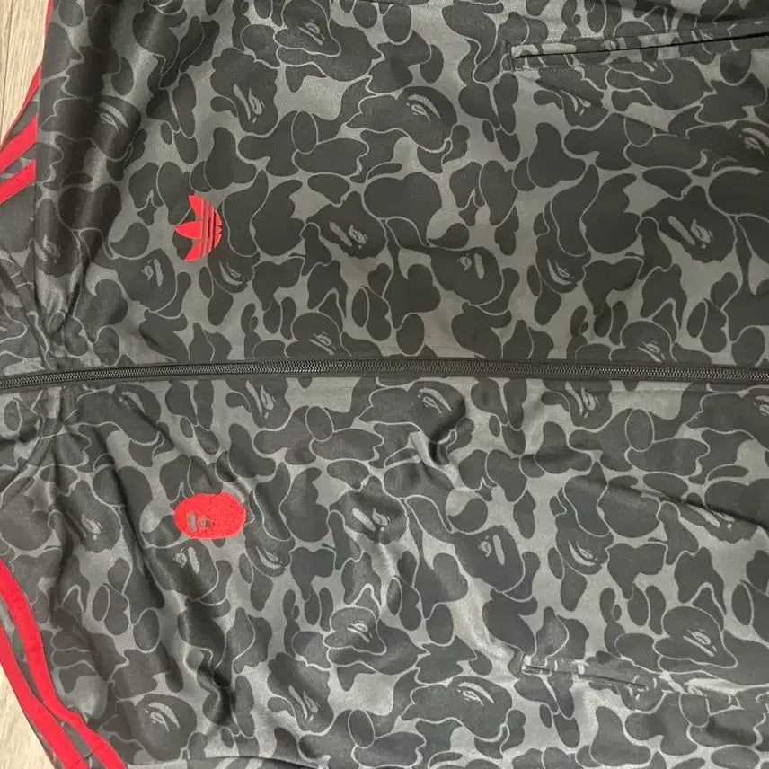 [BUNJANG] Adidas x BAPE Track Top Jersey - Size L / KR L사이즈 베이프 아디다스 트랙탑 져지