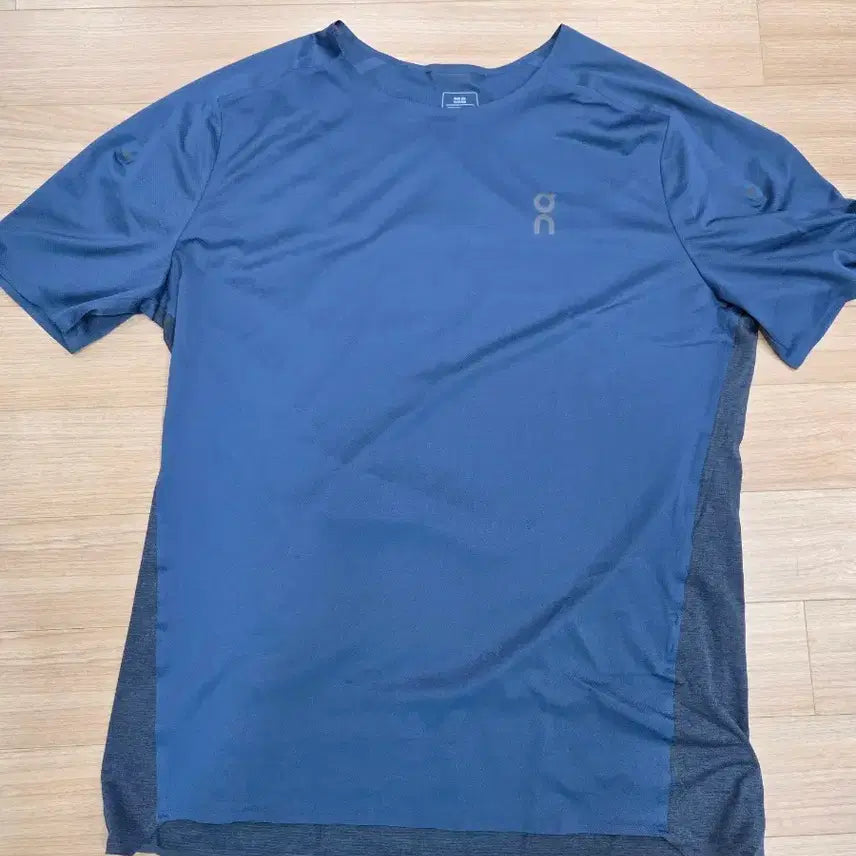 [BUNJANG] On Running T-Shirt Navy L / 온러닝  러닝티셔츠 L