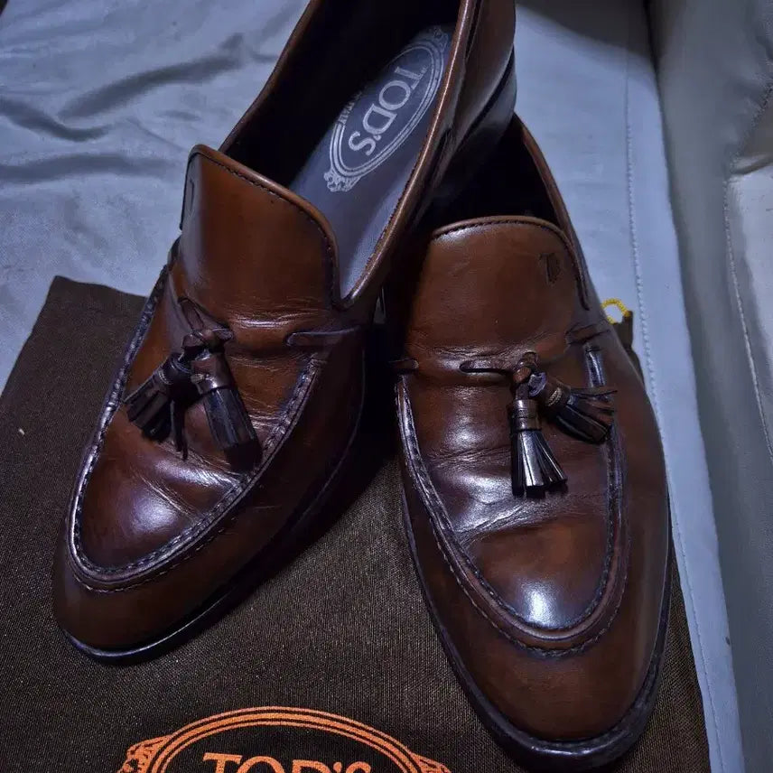 [BUNJANG] TOD'S Burgundy Tassel Loafers / 토즈 TOD'S 버건디 테슬로퍼 255mm
