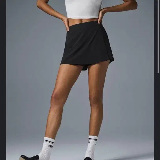 [BUNJANG] ALO Clubhouse Skirt Black XS / 알로 클럽하우스 스커트 블랙 XS 정품