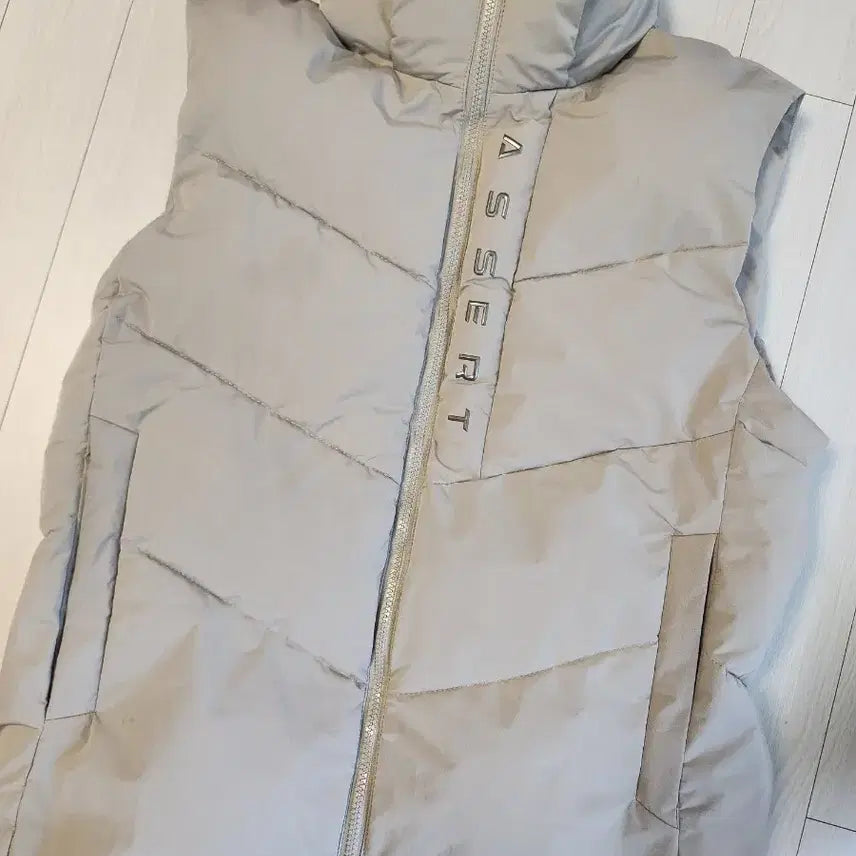 [BUNJANG] Frank Stone Padded Vest (Size 100/L) - Beige / frank stone 베스트 패딩조끼 사이즈100 L베이지 새상인데