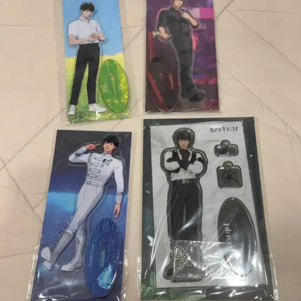[BUNJANG] PLAVE Hamin Acrylic Stand 4-Set / 플레이브 아크릴 스탠드 4종 하민세트