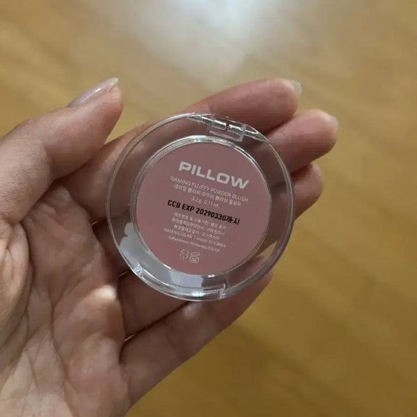 [BUNJANG] NAMING Fluffy Powder Blush Pillow / 네이밍 플러피 파우더 블러쉬. 필로우