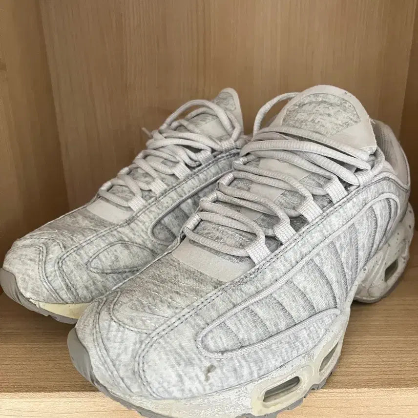 [BUNJANG] Nike Air Max Tailwind Running Shoes / 나이키 에어맥스 테일윈드 275