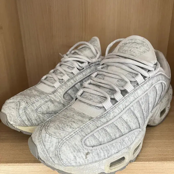 [BUNJANG] Nike Air Max Tailwind Running Shoes / 나이키 에어맥스 테일윈드 275