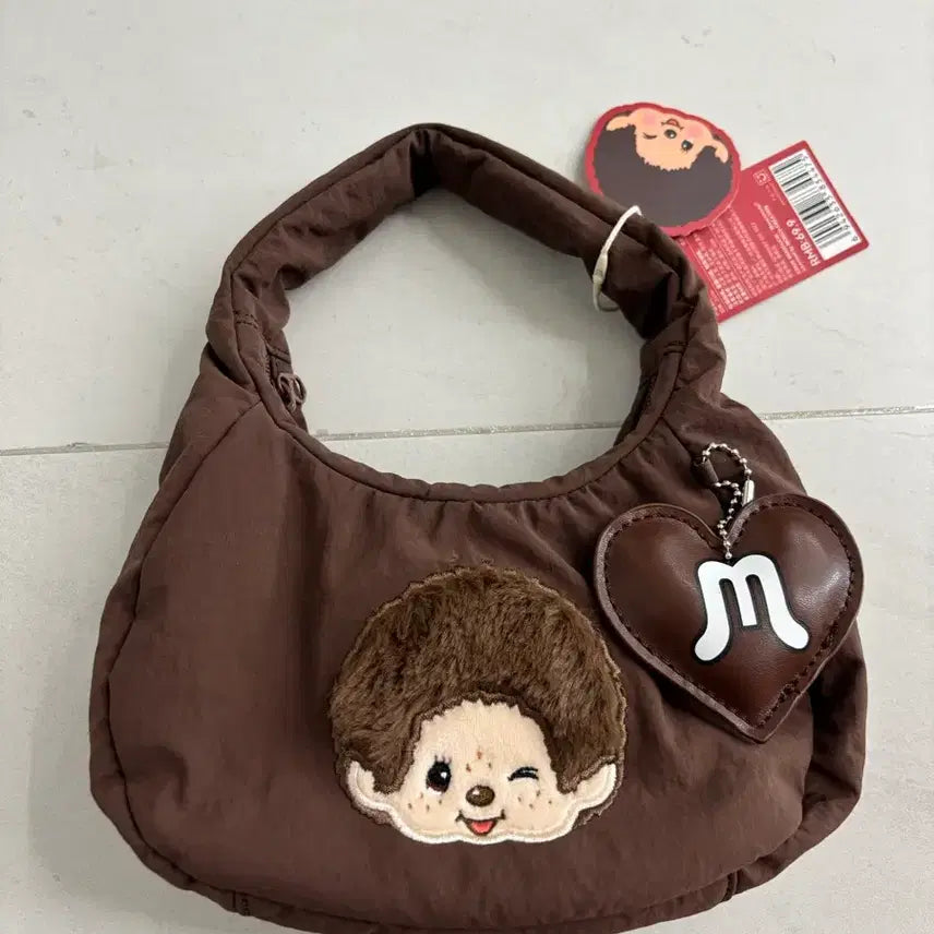 [BUNJANG] Minsso x Monchhichi Mini Shoulder Bag / 미니소x몬치치 콜라보 미니 숄더백