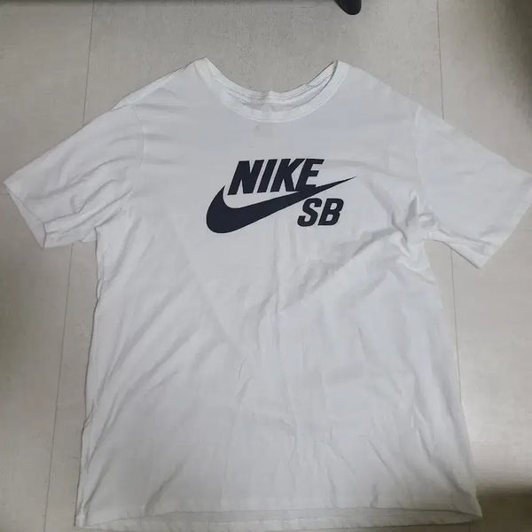 [BUNJANG] Nike SB Dri-FIT Short Sleeve T-Shirt White / 나이키 SB 반팔 티셔츠 드라이핏