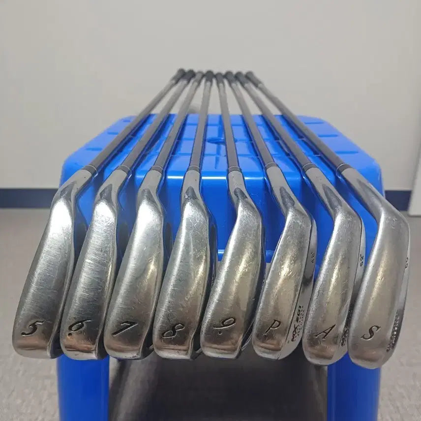[BUNJANG] MISSILE Iron Set 8-Piece Golf Club Set (5-S, Graphite Shaft, Flex-R) / 정품 미사일 아이언세트 8개 5~S 골프채 MISSILE