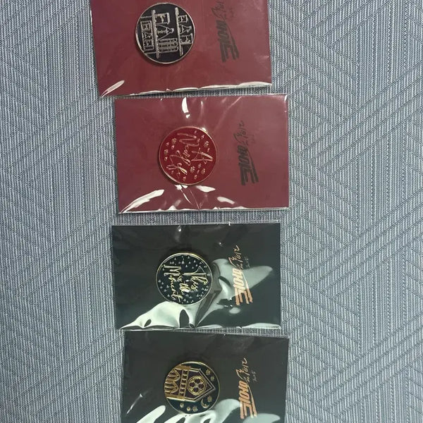 [BUNJANG] Jekyll & Hyde Musical MD Badge Bundle Set / 뮤지컬 지킬앤하이드 md 뱃지 4개 일괄 세트