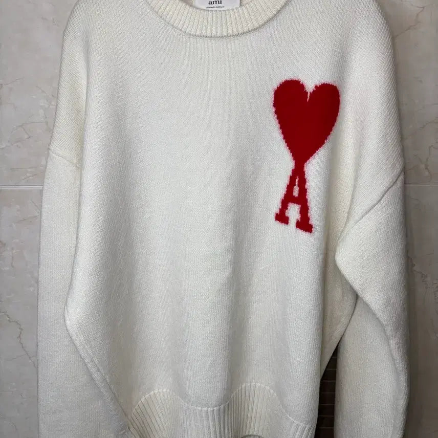 [BUNJANG] Ami Heart Logo Knit S / 아미 하트 로고 니트 S