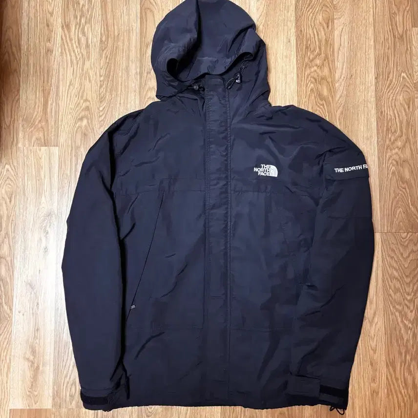 [BUNJANG] The North Face Ampoche Windbreaker Jacket / 노스페이스 암포켓 바람막이