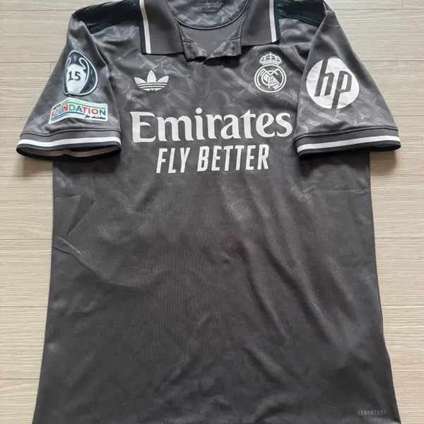 [BUNJANG] Real Madrid 24/25 Third Bellingham Jersey - Size M / 24/25 레알 마드리드 써드 벨링엄 유니폼