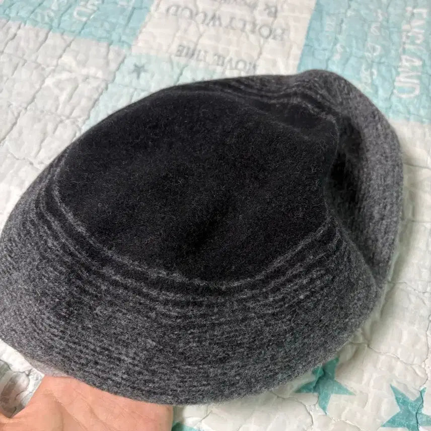[BUNJANG] Vivienne Westwood Beret Hat / 비비안웨스트우드 베레모