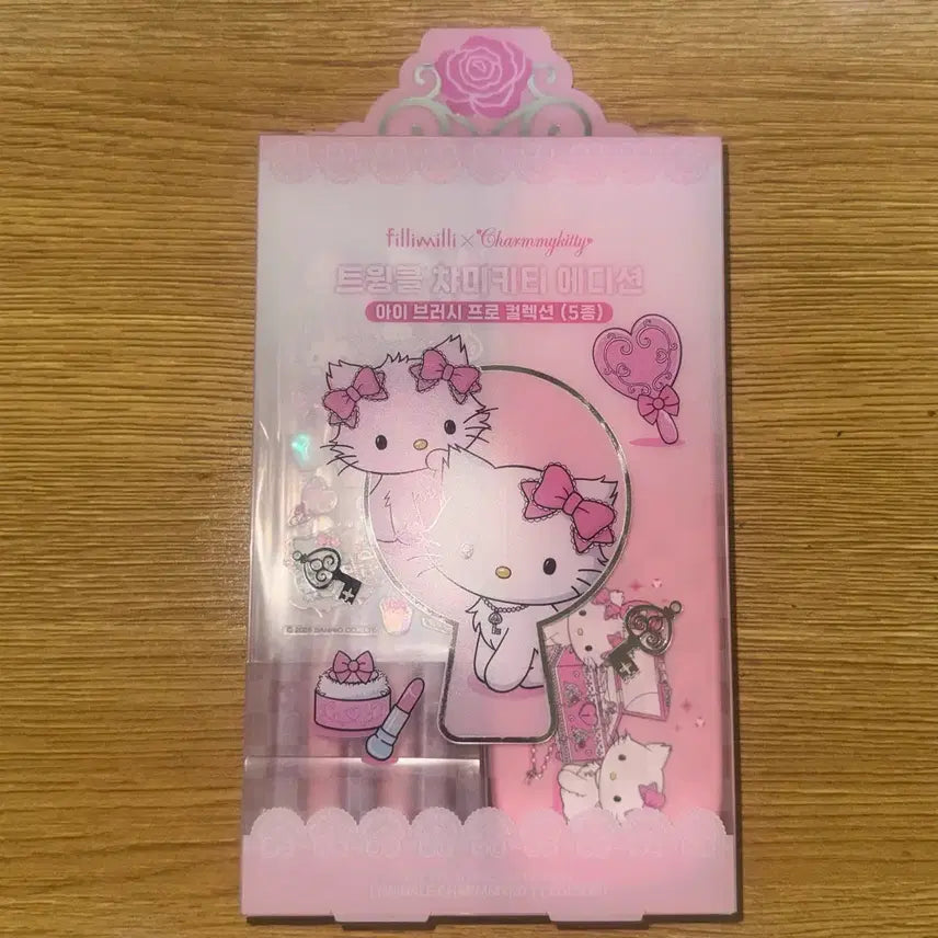[BUNJANG] Fillimilli X Chami Kitty Twinkle Eye Brush Pro Collection Pink Kitty Brush Set / 필리밀리X챠미키티 트윙클 아이 브러시 프로 컬렉션 핑크 키티 브러쉬