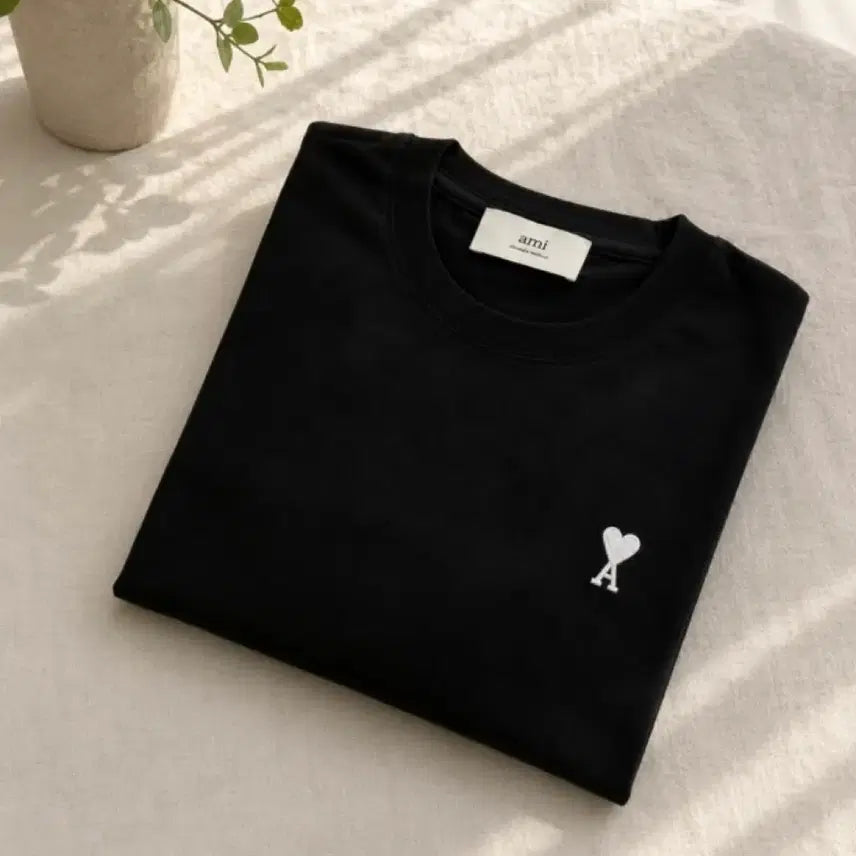[BUNJANG] AMI Paris Short Sleeve T-Shirt Black / 아미 드 꾀흐 반팔(화이트로고)-블랙