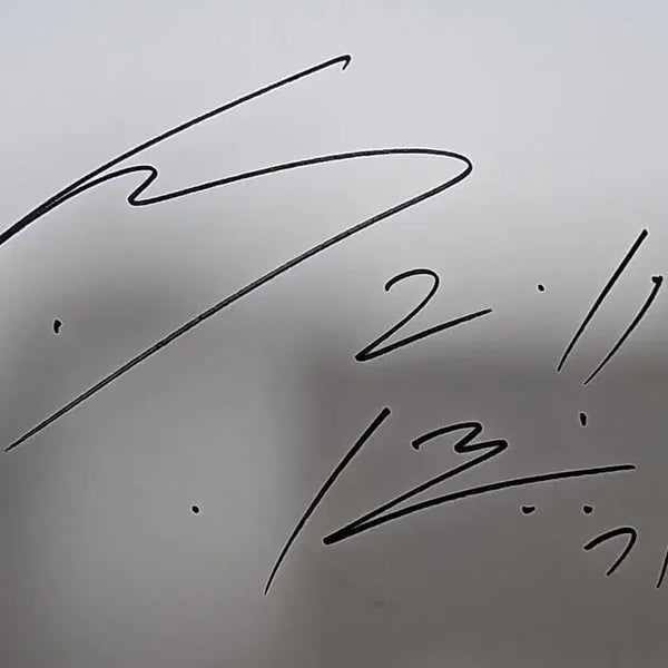 [BUNJANG] Lee Dong Hwi Autographed Paper / 이동휘 친필 종이 싸인