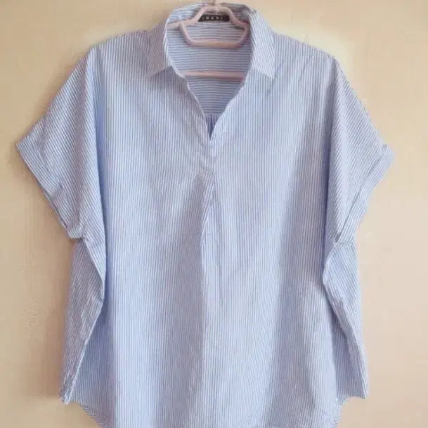 [BUNJANG] INGNI Blue Boxy Blouse / INGNI  블루 박시한 블라우스