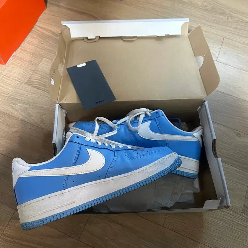 [BUNJANG] Nike Air Force 1 University Blue - Size 285 / 에어포스1 유니버시티 블루 285
