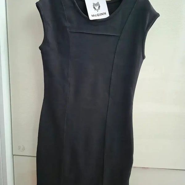 [BUNJANG] MCGINN Black Sleeveless Dress / McGINN 블랙 민소매 원피스