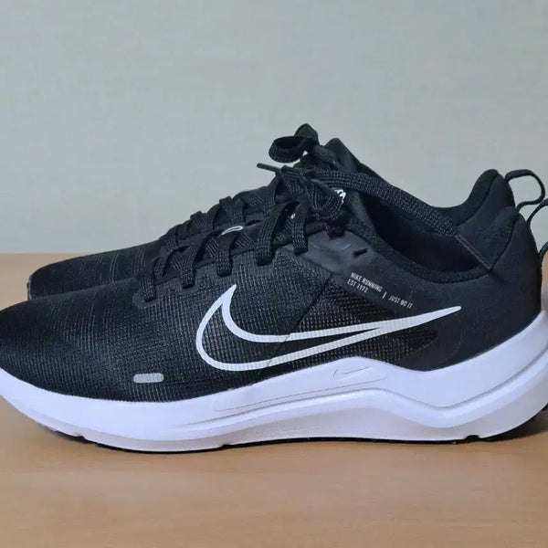 [BUNJANG] Nike 245 Running Shoes / 나이키 245 런닝화