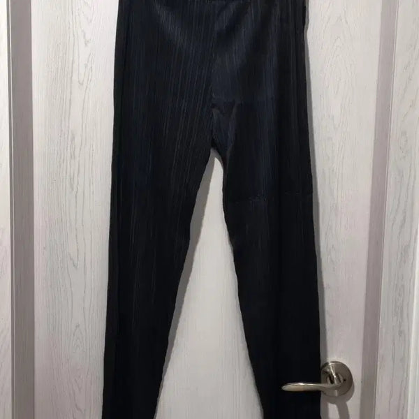 [BUNJANG] Pleats Please Black Pleated Pants / 플리츠미의 매력적인 블랙 플리츠 팬츠