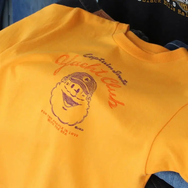 [BUNJANG] Captain Santa Embroidered Short Sleeve T-Shirt (Women's) / CAPTAIN SANTA 자수 반팔 티셔츠 (여성용)