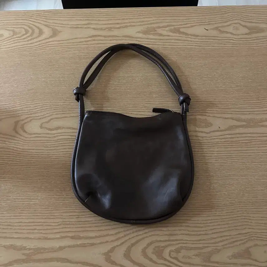 [BUNJANG] Yeomim Leather Shoulder Bag / 여밈 숄더백