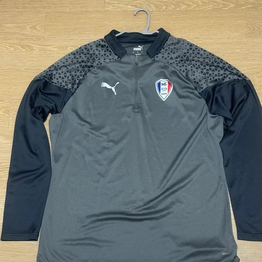 [BUNJANG] Suwon Samsung FC Puma Training Kit / 축구부 수원삼성fc 트레이닝복
