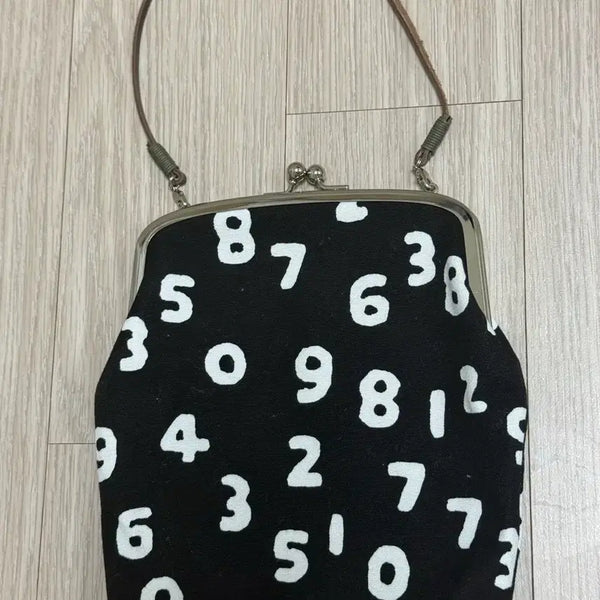 [BUNJANG] SOU.SOU Gamaguchi Bag with Strap / 소우소우 가마구치백