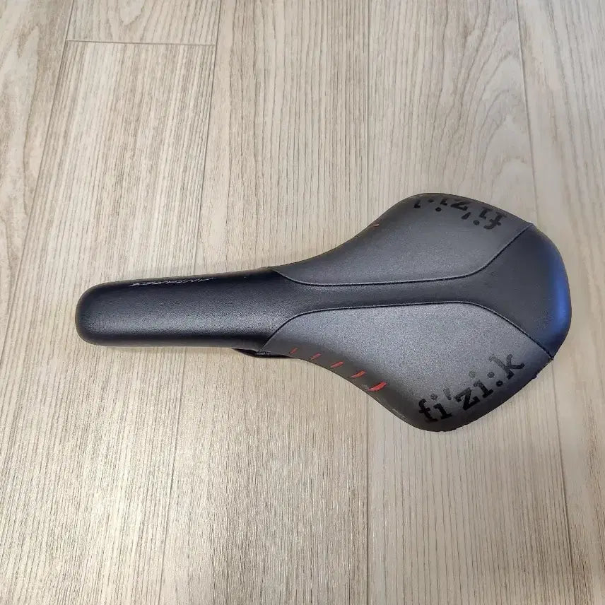 [BUNJANG]  fizik Antares Saddle / 피직 안타레스 안장