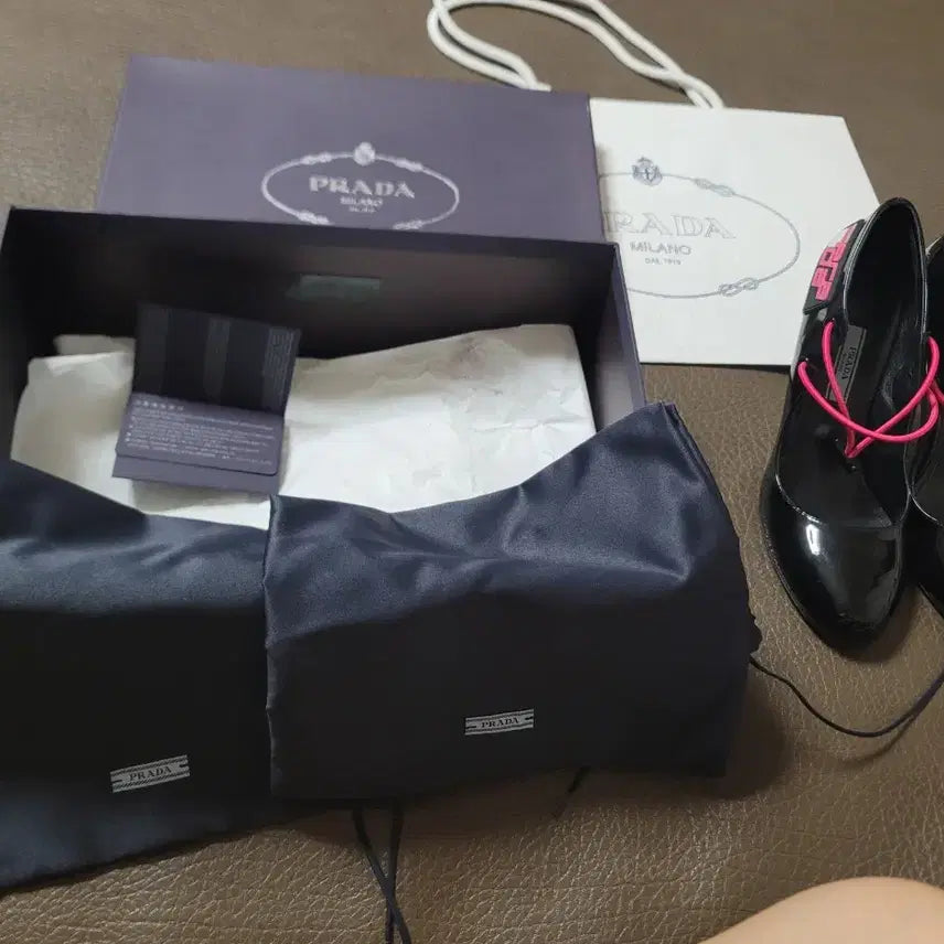 [BUNJANG] Prada Shoes / 정품 프라다 구두 36.5