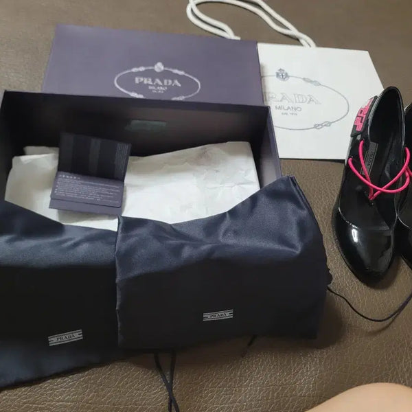 [BUNJANG] Prada Shoes / 정품 프라다 구두 36.5
