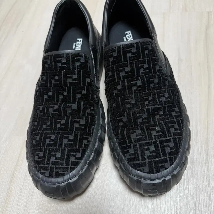 [BUNJANG] Fendi Shoes / 펜디 신발
