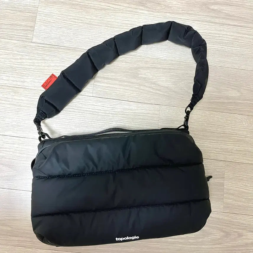 [BUNJANG] Topologie Sacoche Bag Large / 토폴로지 보틀 사코슈백 라지