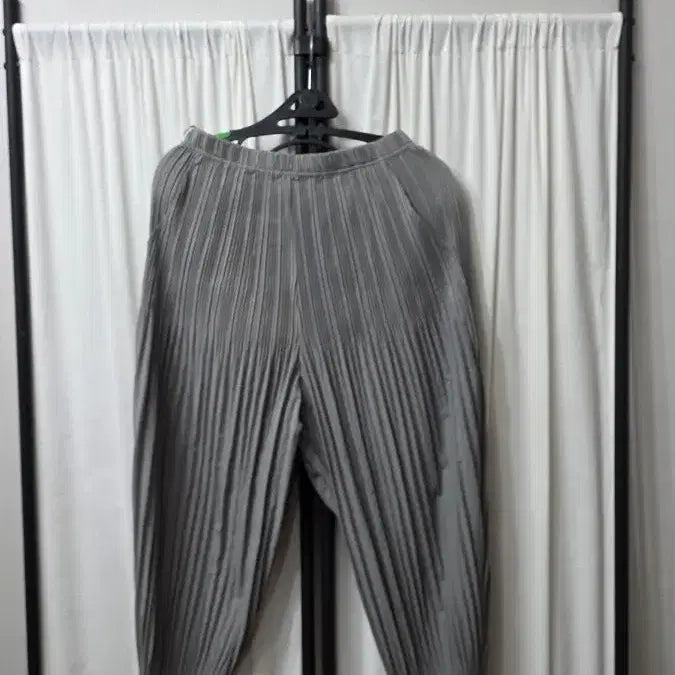 [BUNJANG] Pleats Me Genuine Pleated Pants / 플리츠미 정품 플리츠 바지