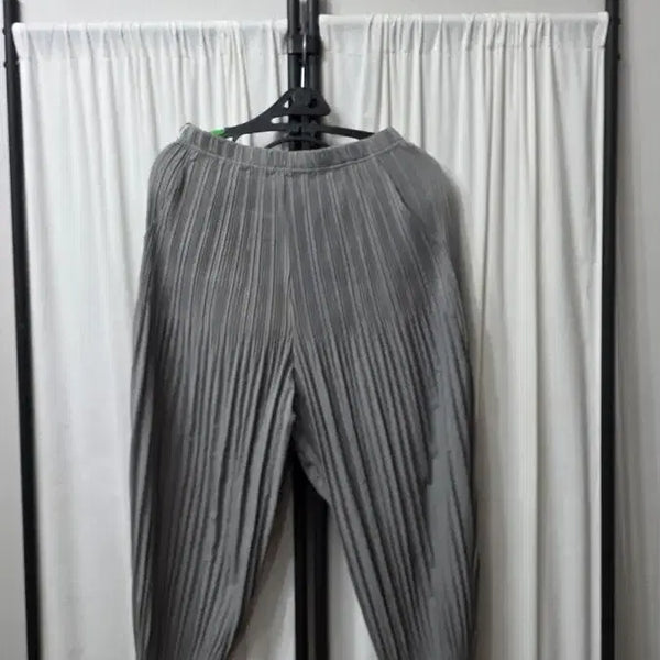 [BUNJANG] Pleats Me Genuine Pleated Pants / 플리츠미 정품 플리츠 바지