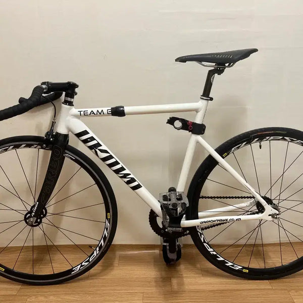 [BUNJANG] Unknown PS1 Pixie Bicycle Carbon Fork Mavic Wheel Bullhorn Bar / 언노운 ps1 픽시 자전거 판매 합니다